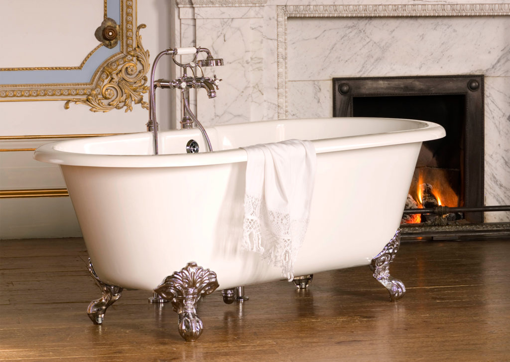 create a glamorous bathroom - cheshire bath vandabaths 